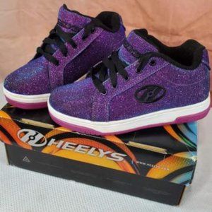 GIRLS SIZE 3  PURPLE GLITTERY- HEELEES / SNEAKER SHOES